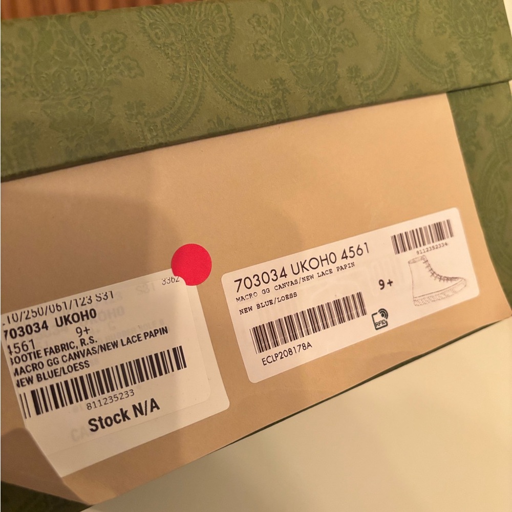 Gucci GG Supreme High Top Sneakers *original* $700 - Picture 4 of 4